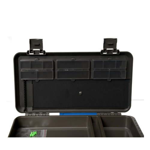 Коробка карповая Carp Pro Medium Tackle & Rig Box
