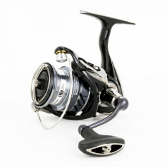 Котушка Daiwa 18 Ninja BS LT2000